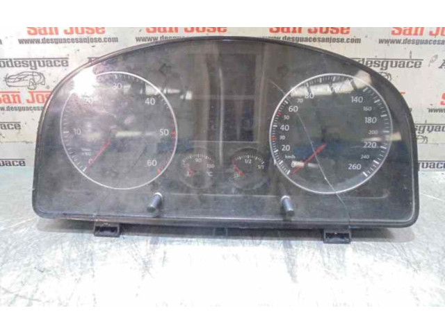 Панель приборов Volkswagen Caddy