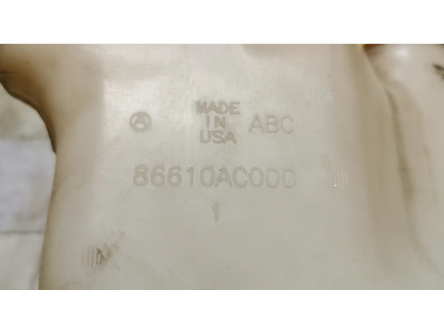 Бачок оконной жидкости    