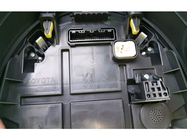 Панель приборов B001094680, F0-5551J   Peugeot 108       