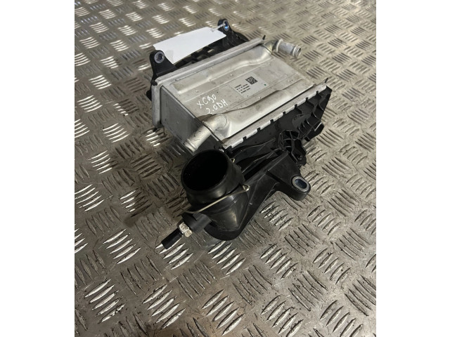 Интеркулер  32138750, 8641466   Volvo XC90 