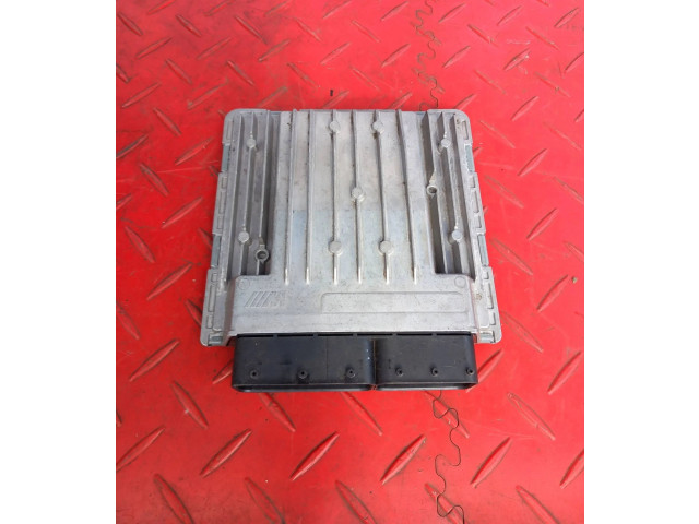 Řídící jednotka 7846903, 5WK95914 BMW M3 e92 2008