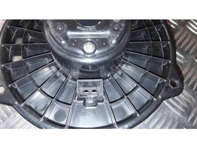 Вентилятор печки 2727000121 Daihatsu Sirion