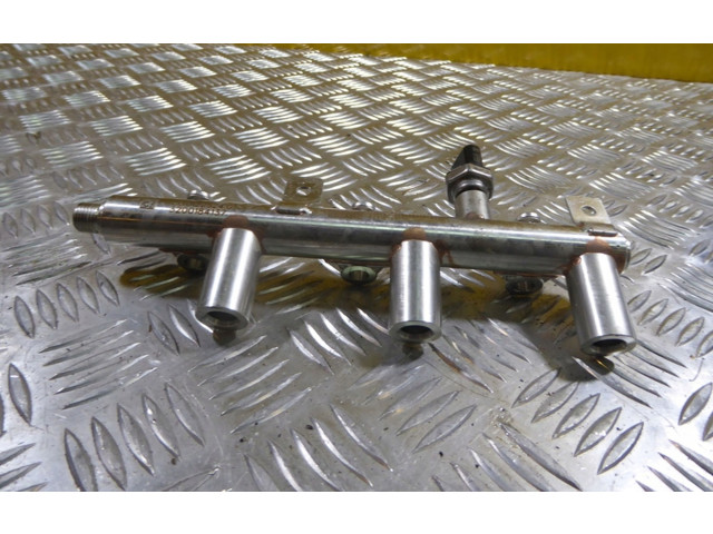 Топливная рампа 46338801 Jeep Renegade