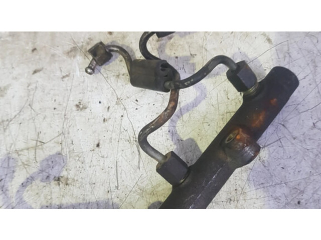 Vstřikovací lišta BMW 5 E39 pro naftový motor 3.0