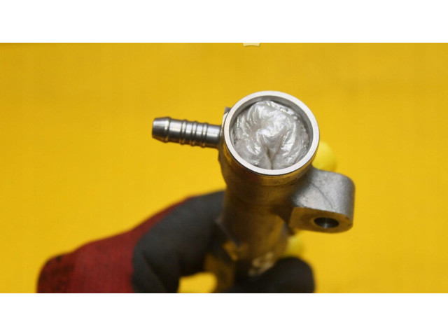 Топливная рампа    Volkswagen Golf VIII  