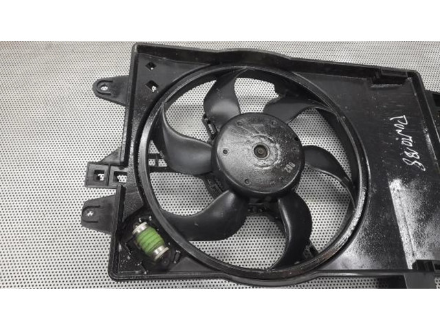 Вентилятор печки    823700600   Fiat Punto (188)
