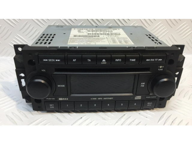 Радио/ проигрыватель CD/DVD / навигация