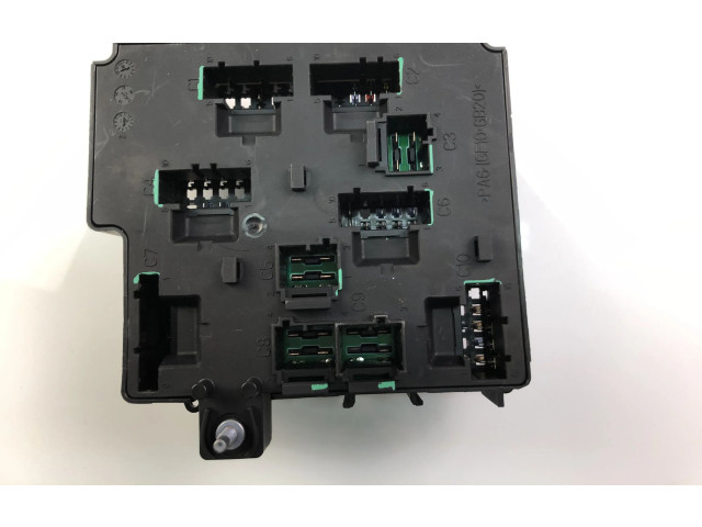 Блок предохранителей 31473771 Volvo XC90