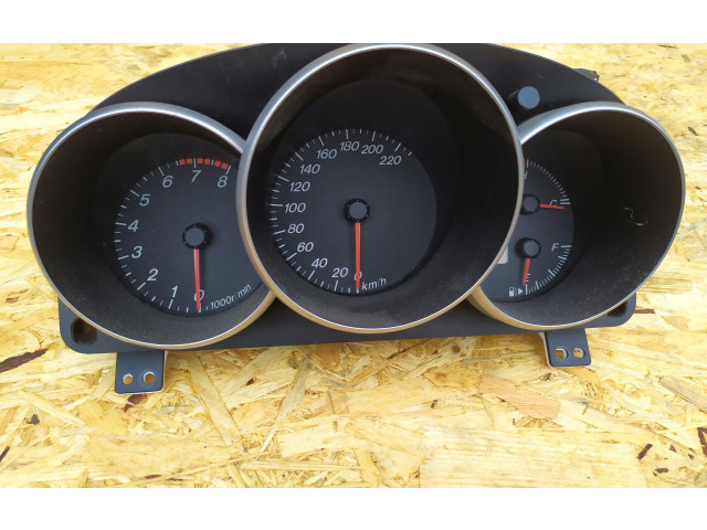 Панель приборов    Mazda 3       