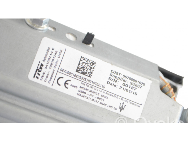 Подушка безопасности для колен 06700081620, 0589P10071 Maserati Ghibli