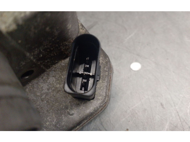 Дроссель 038128063C, 038128063J   Seat Inca (6k)   