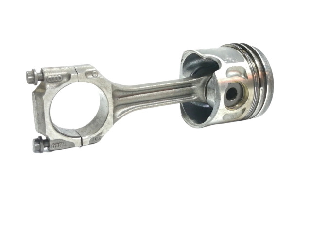 Поршень AGR Volkswagen Golf SportWagen