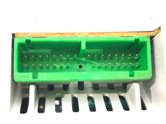 Спидометр (приборный щиток) 85012AE211    Subaru Legacy   