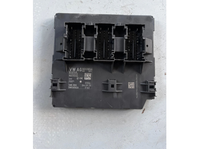 Блок комфорта 5K0937085AA, BCMPQ35 Volkswagen Caddy