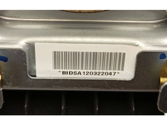 Volant Hyundai Santa Fe 2011 561002B000, PT11210ADP3  