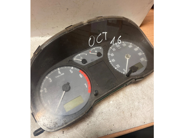 Панель приборов 1U1919033L, 110008799005 Skoda Octavia Mk1 (1U)