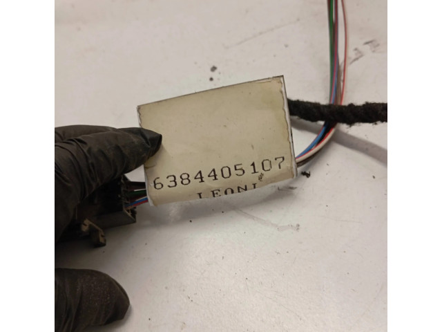 Zpětné zrcátko pravé Mercedes-Benz Vito Viano W638 2001 E9010089, 6384405107