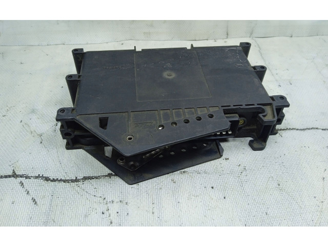 Блок управления АБС    Volkswagen Golf III