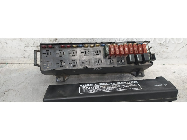 Pojistková skříňka 04707893AB Chrysler Grand Voyager II 1998