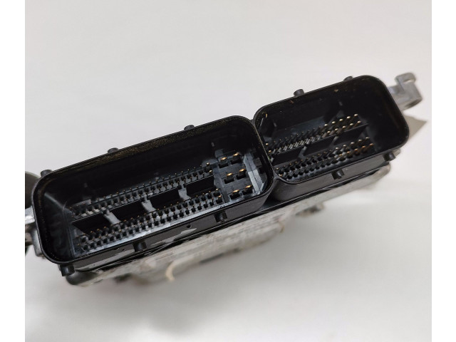 Блок управления двигателя 10425930, 11540365   MG HS