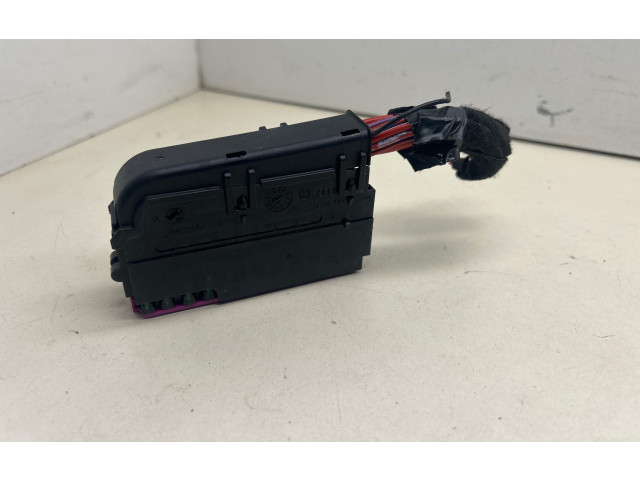 Pojistková skříňka 8K0941824D Audi Q7 4M 2017