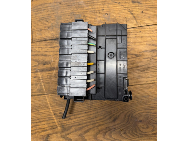   Pojistková skříňka 9675878480   Citroen Berlingo 2013