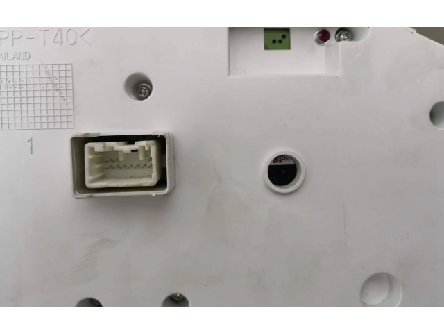 Панель приборов 30682277, 9459821   Volvo V70       