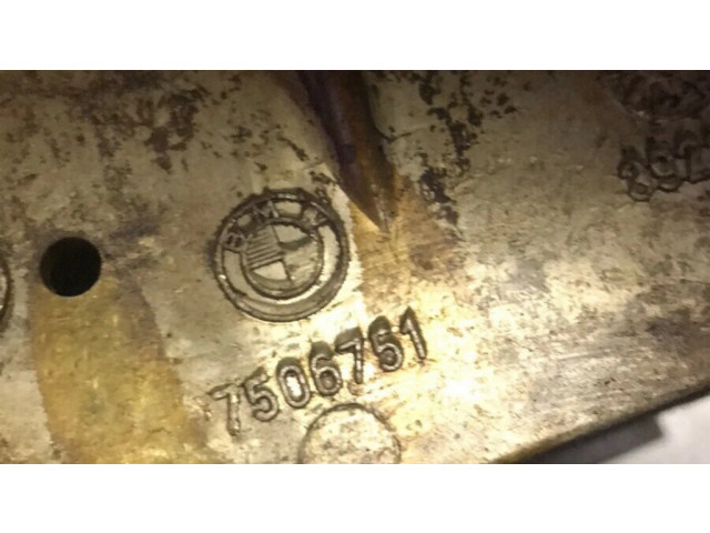 Масляный насос 7508643 BMW 7 E65 E66 4.4