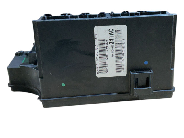 Блок предохранителей P04692341AC, TJFQQ3360F3J17 Jeep Patriot