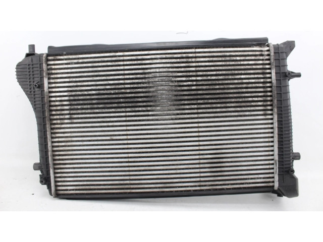 Интеркулер  1K0145803H   Volkswagen Caddy 