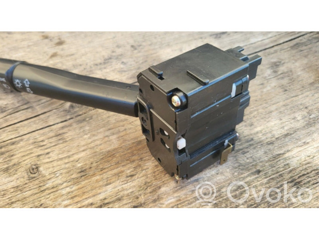 Ручка поворотов/ фонарей