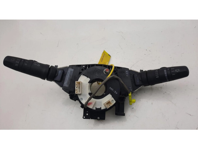 Мултифункционный включатель управления / ручка