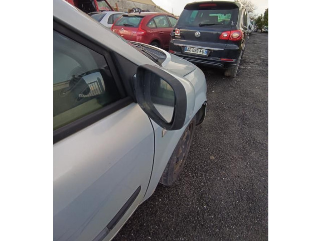 Зеркало электрическое Mitsubishi Endeavor 2006 - 2008 года