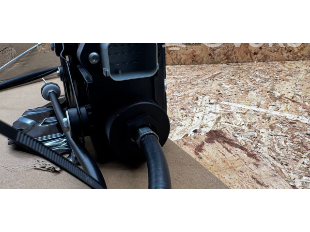 Vstřikovací lišta 6796072, 6779451   BMW X6 E71    N57 D30 A 