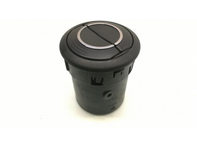 Центральная воздушная решётка