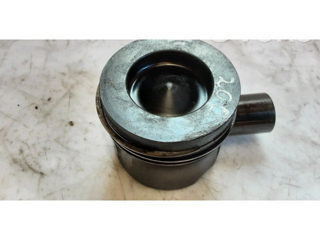 Píst 0832GA, 6R1   Audi Q7 4M     