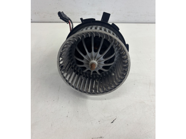 Вентилятор печки 8K2820021 Audi Q5 SQ5
