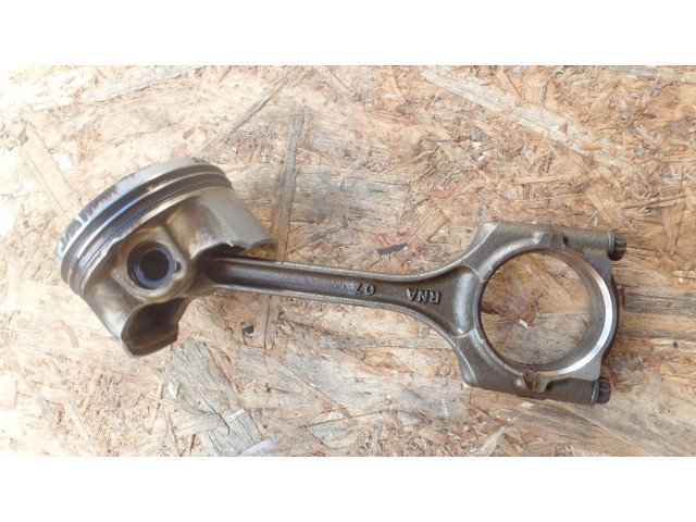 Поршень с шатуном RNA07, 07051118 Honda FR-V для бензинового / Газ двигателя 1.8