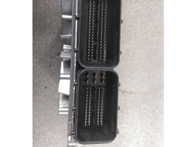 Блок управления двигателя 36002556   Volvo V70