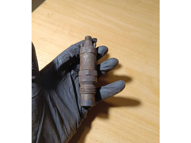 Vstřikovač 028130201B Volkswagen Vento