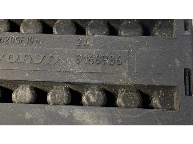 Блок предохранителей 9168986 Volvo S60