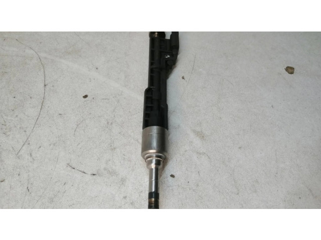 Vstřikovač 13647599876, 10213541 BMW M5 pro benzínový motor 4.4