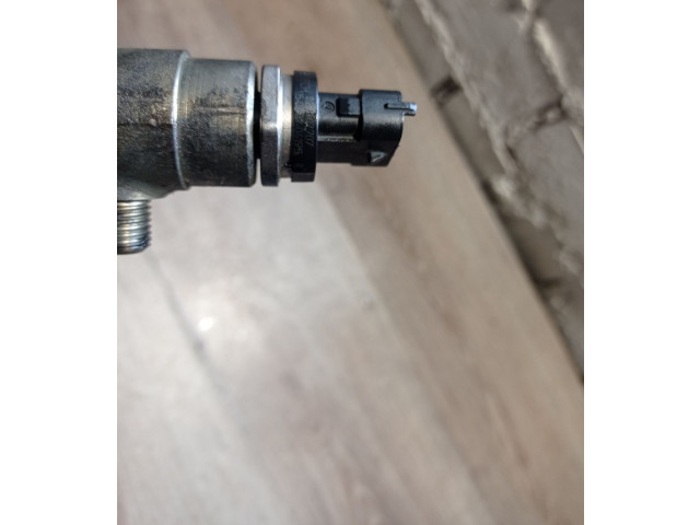 Топливная рампа 0445215023, 30757146 Volvo S60