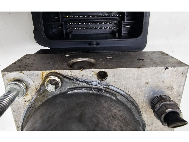 Блок АБС 6C0907379G Skoda Fabia Mk3 (NJ) 2015 - 2021 года