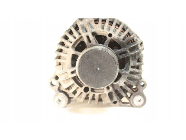 Генератор    Audi A3 S3 8P      