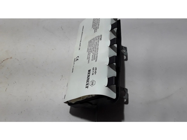 Подушка безопасности пассажира 985258554R   Renault Clio IV