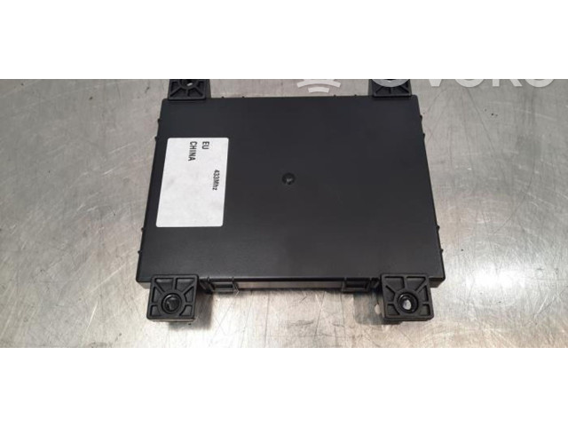 Блок комфорта 101090700G Tesla Model S