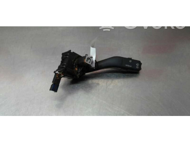 Ручка стеклоочистителей Volkswagen Golf SportWagen