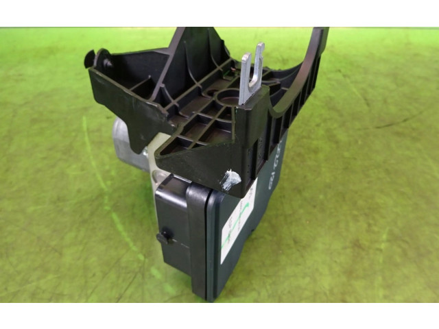 Блок АБС Infiniti Q30 2015-2018 года