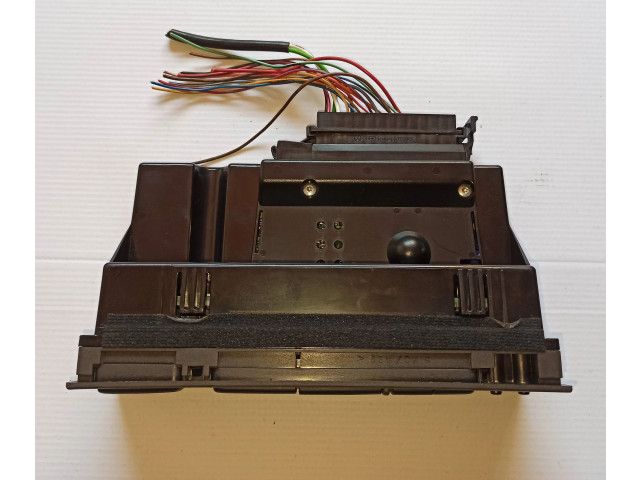 Дисплей    5371380, 030624   Saab 9-5